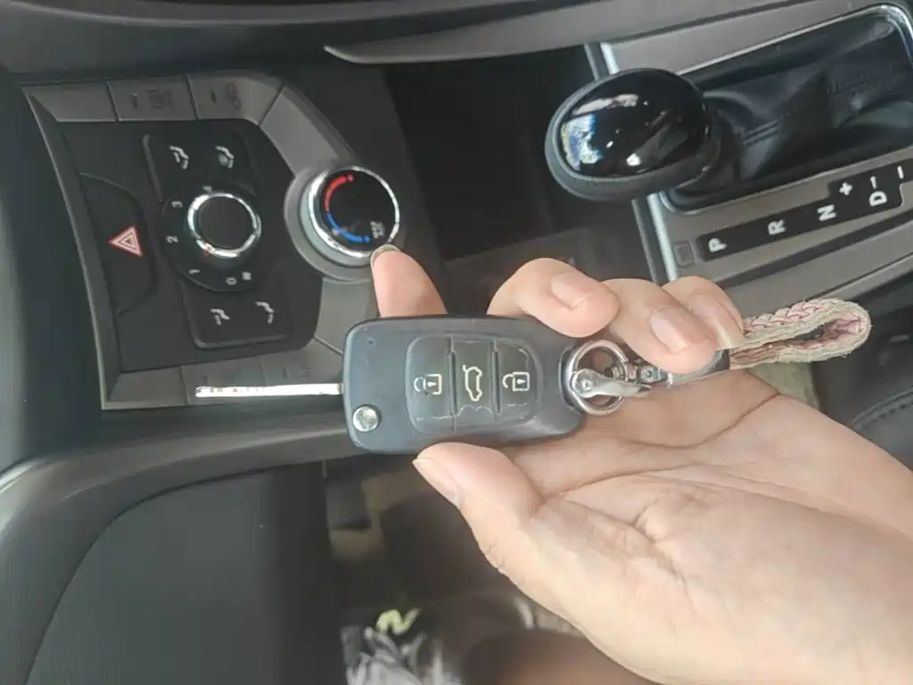 Hyundai Elantra Langdong — миниатюра 9