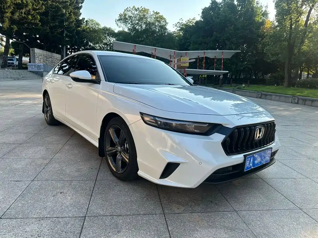 Honda Inspire — миниатюра 2