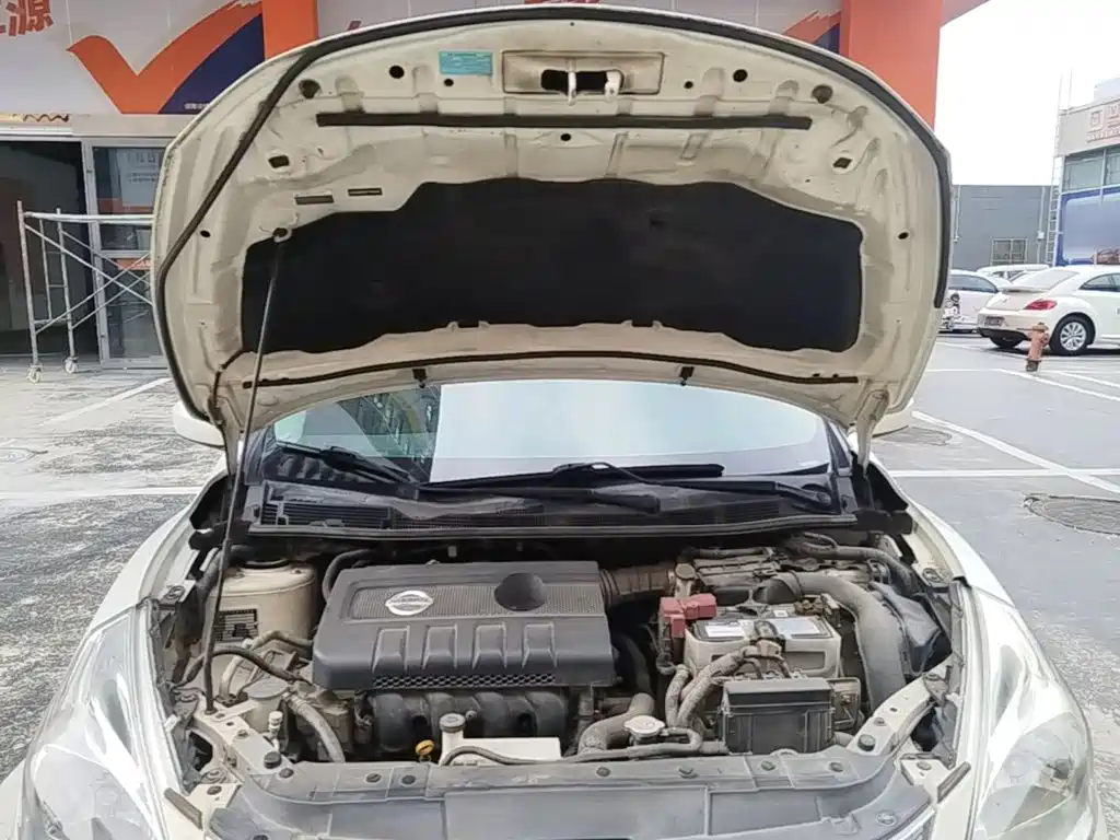 Nissan Tiida — миниатюра 25