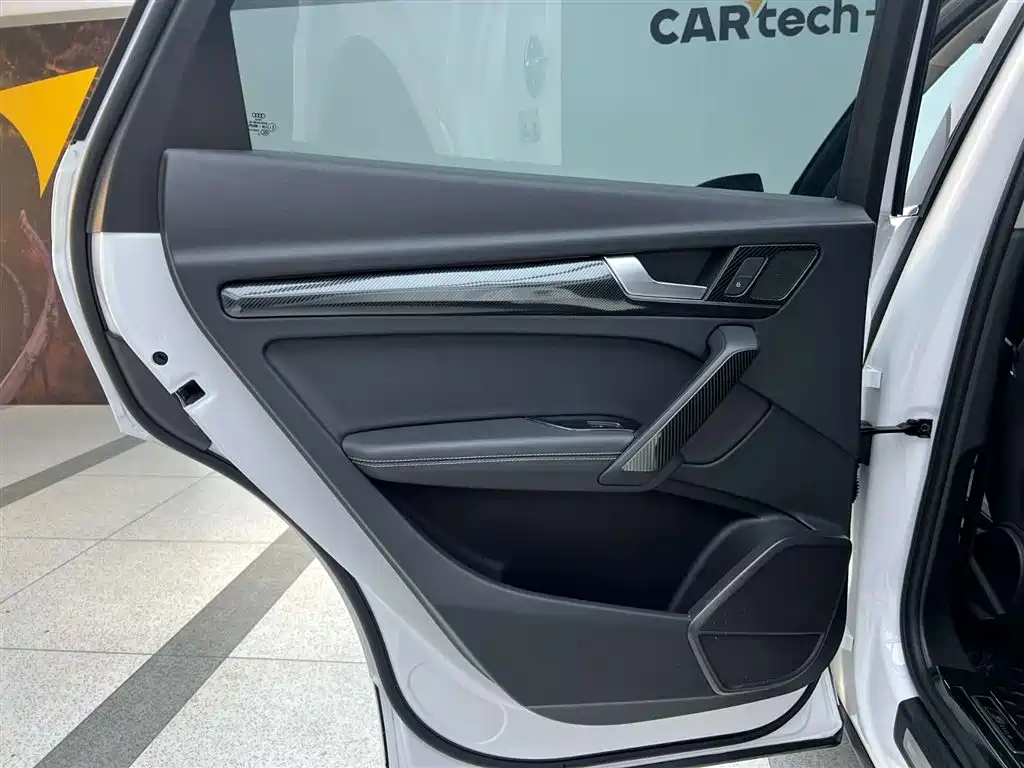 Audi Q5L 2022 40T Luxury
