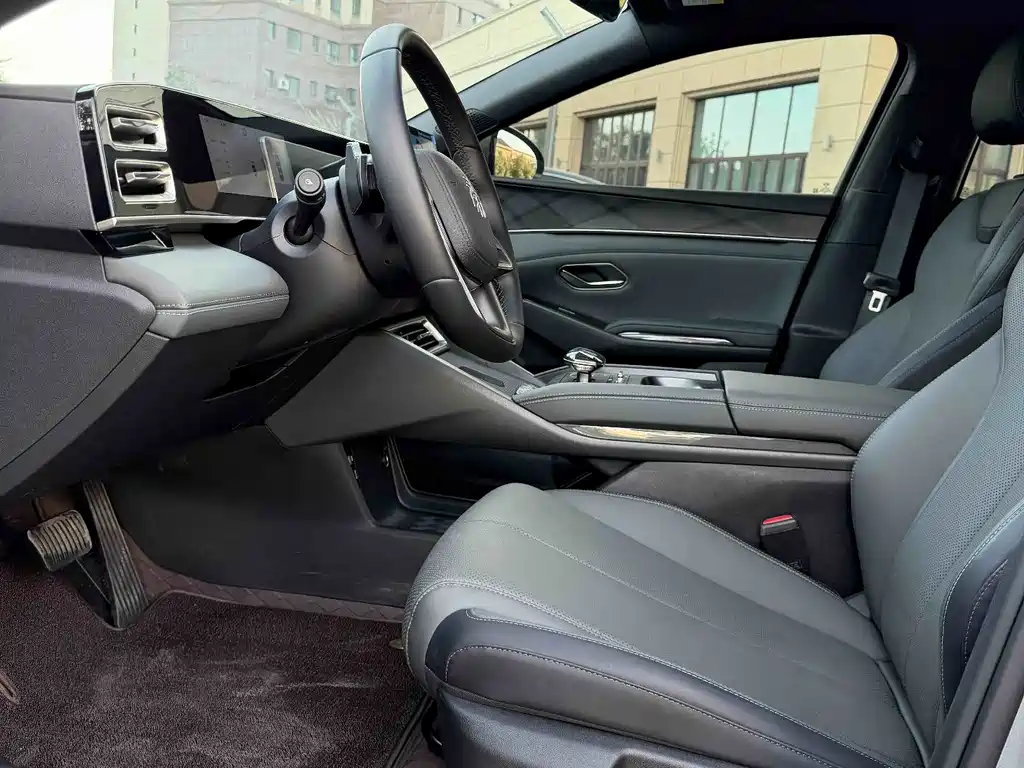 BYD Qin L — миниатюра 4