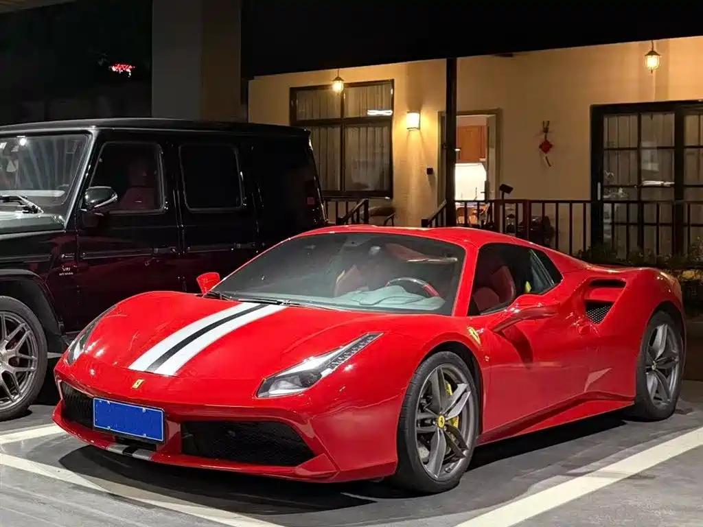Ferrari 488 2019