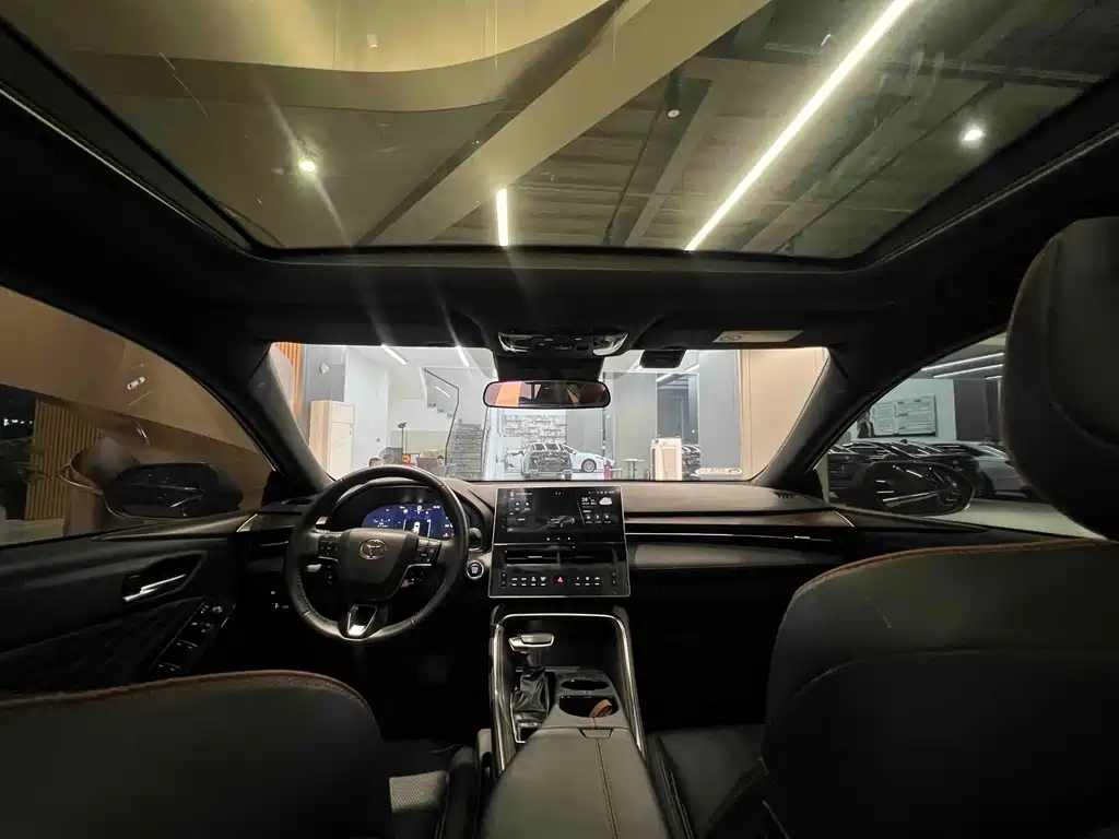 Toyota Avalon — миниатюра 9