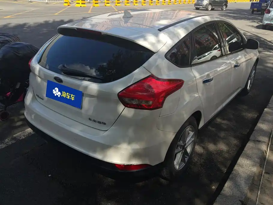Ford Focus — миниатюра 3