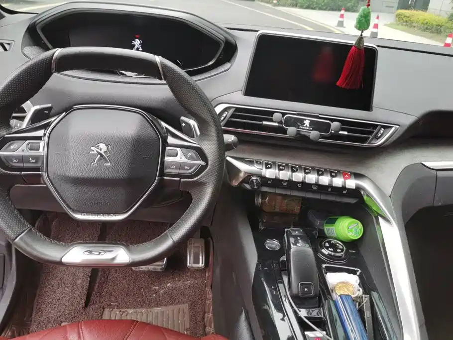 Peugeot 4008 — миниатюра 12