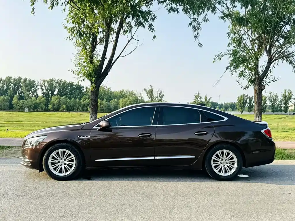 Buick LaCrosse 20T Elite Type, фото 8