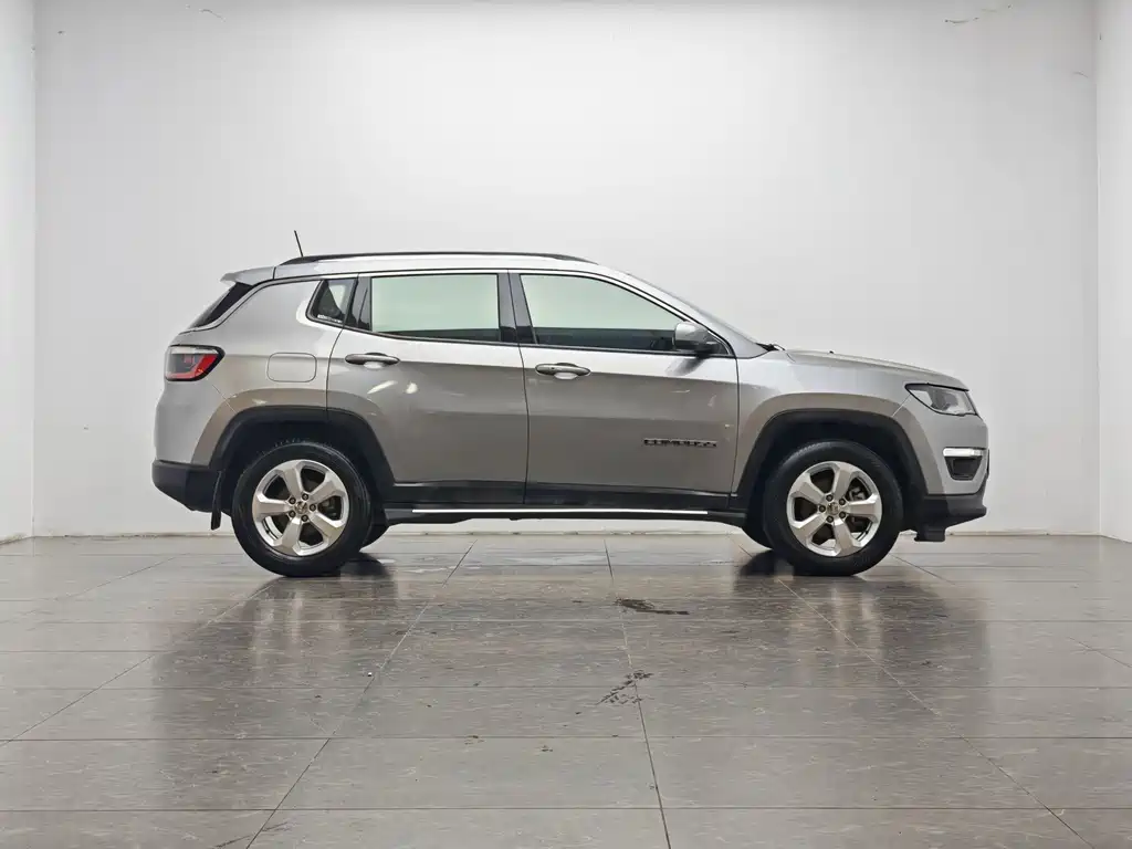 Jeep Compass 200T Auto Home Enjoy Edition, фото 11