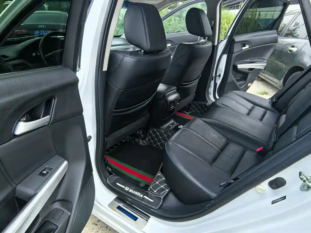 Honda Crosstour — миниатюра 8