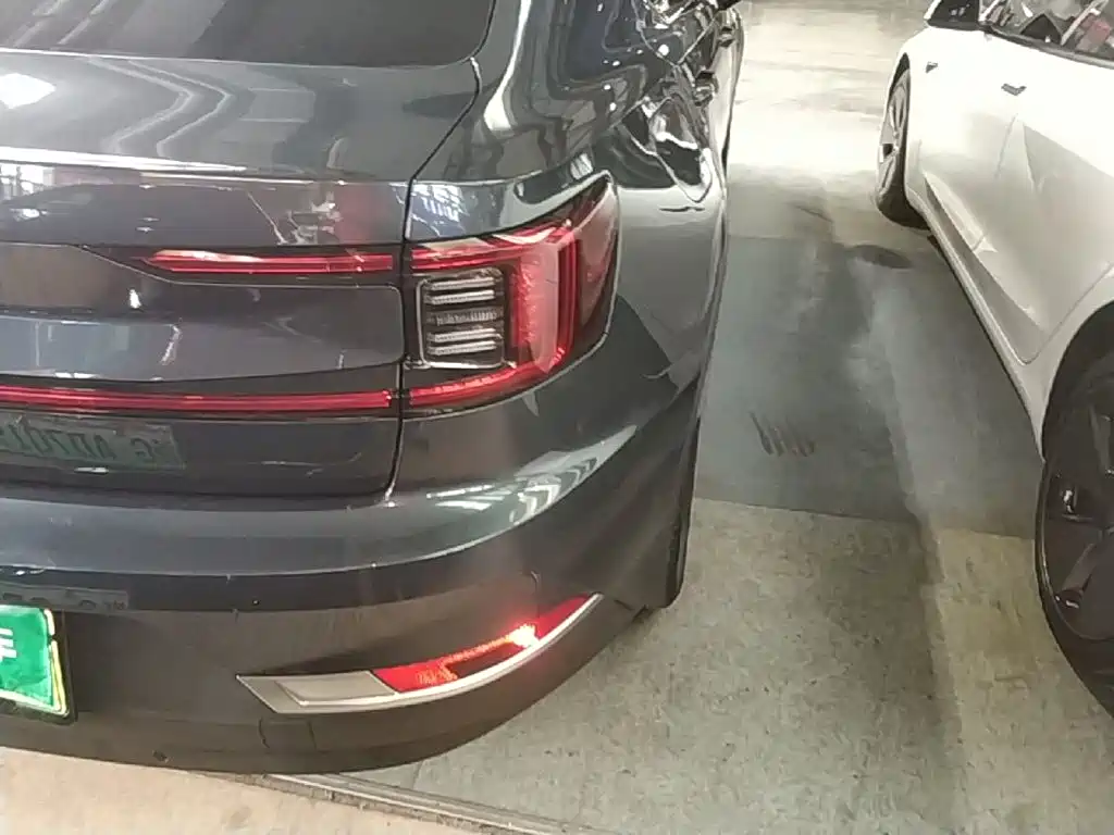 Polestar Polestar 2 — миниатюра 8