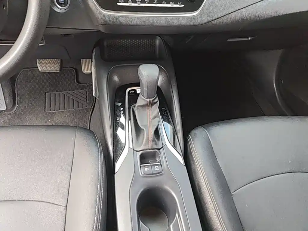 Toyota Corolla — миниатюра 14