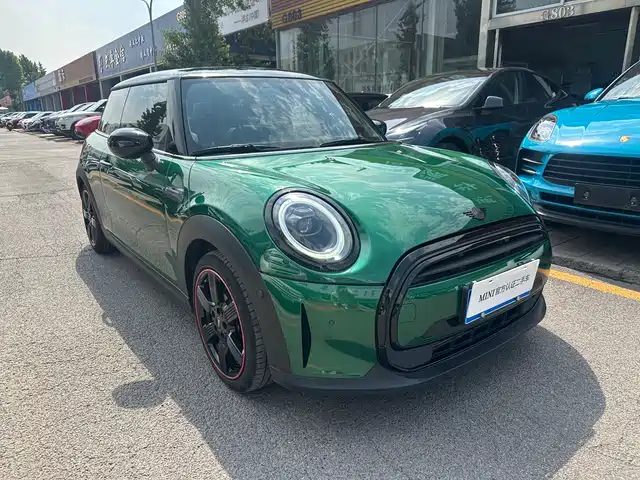 MINI 