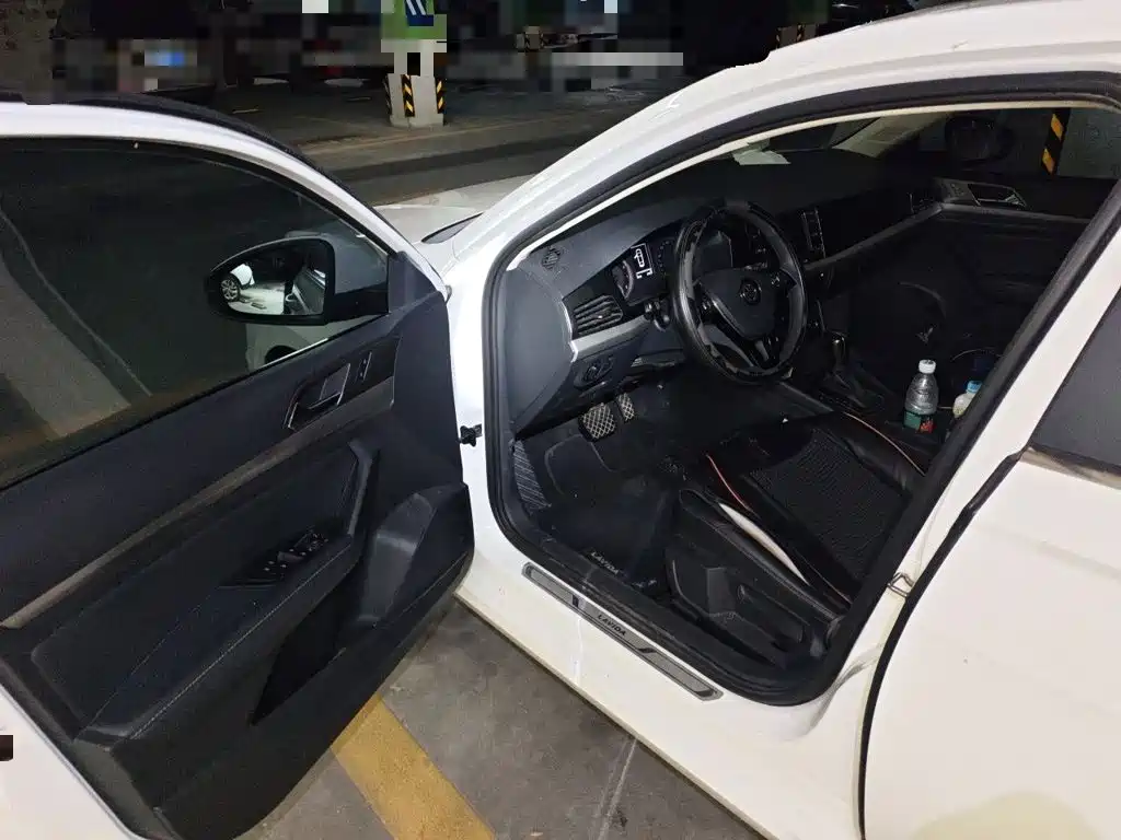 Volkswagen Lavida — миниатюра 14