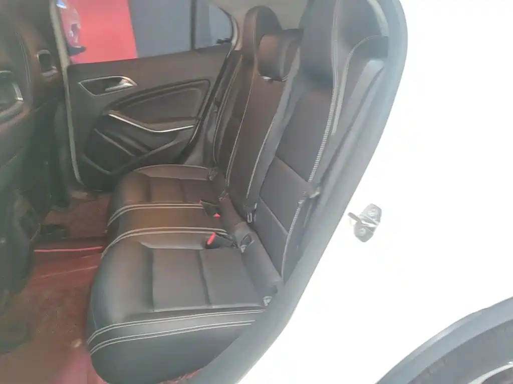 Mercedes-Benz GLA — миниатюра 17