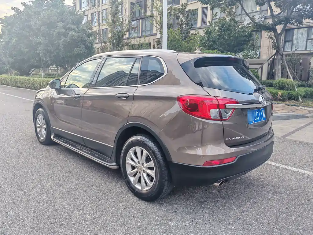 Buick Envision Plus — миниатюра 6