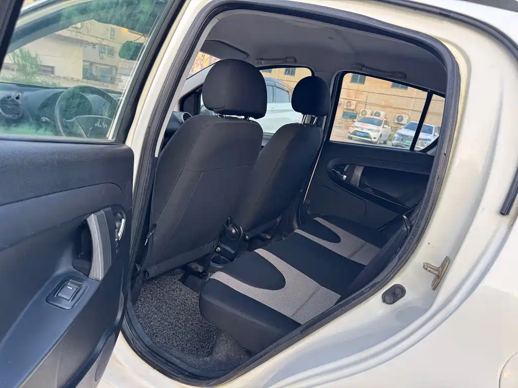 Geely GX2 — миниатюра 9