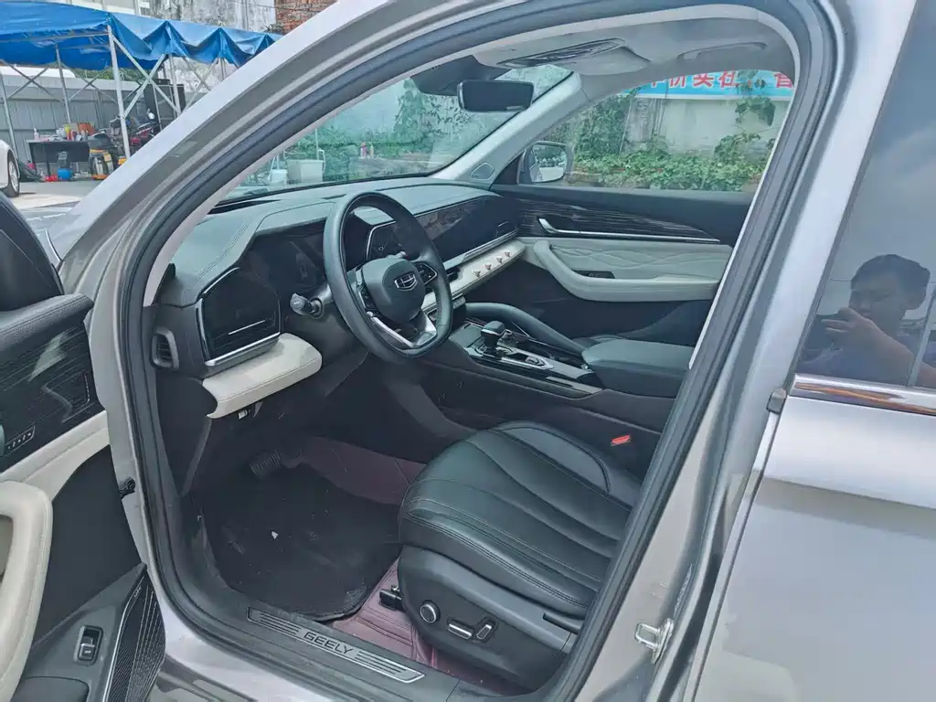 Geely Xingyue L — миниатюра 7
