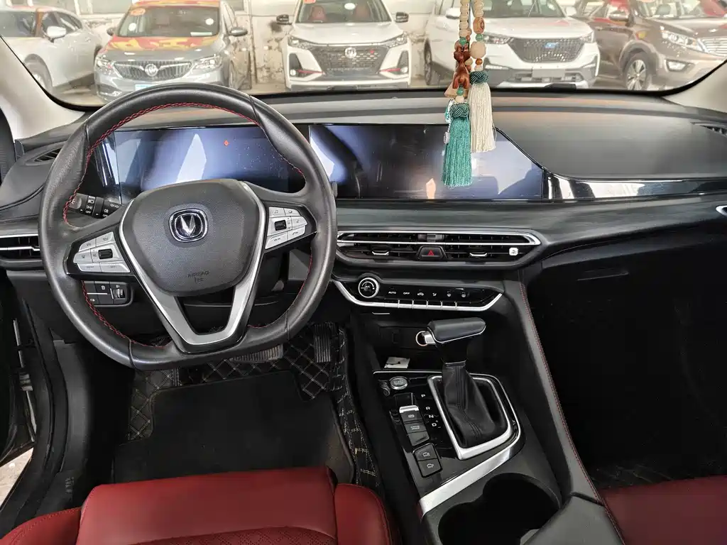 Changan Eado — миниатюра 5