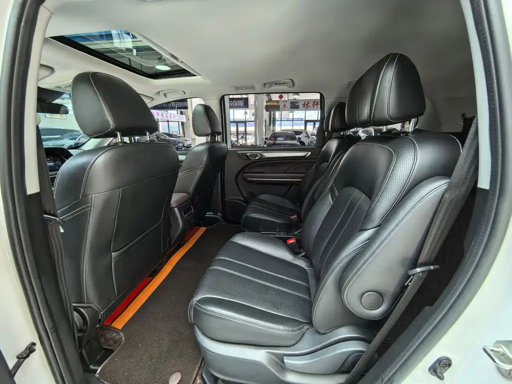 GAC Motor Trumpchi M6 — миниатюра 8
