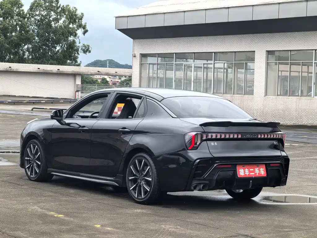 Lynk & Co 03 — миниатюра 13