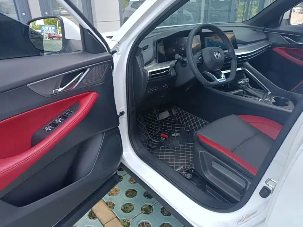 Changan CS35PLUS — миниатюра 16