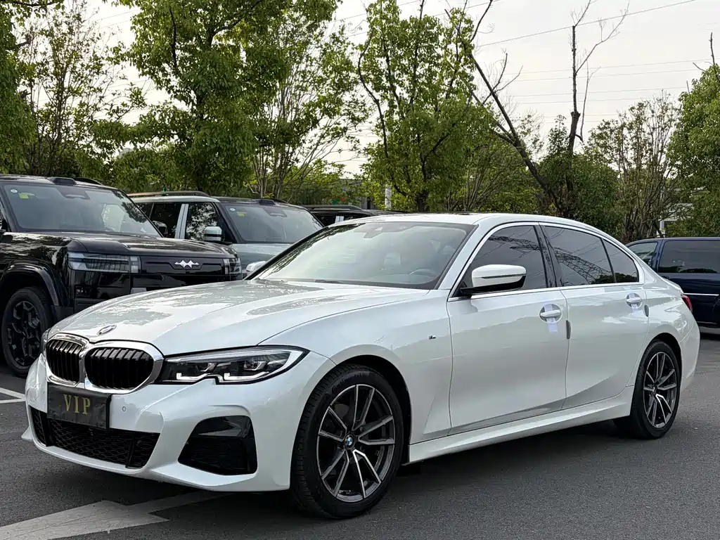 BMW 3 Series 2022