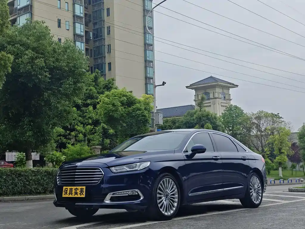 Ford Taurus 2017