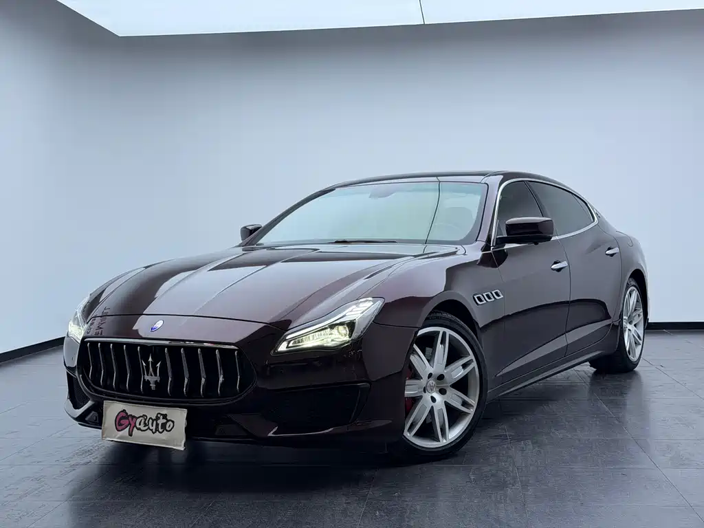Maserati Quattroporte 2015