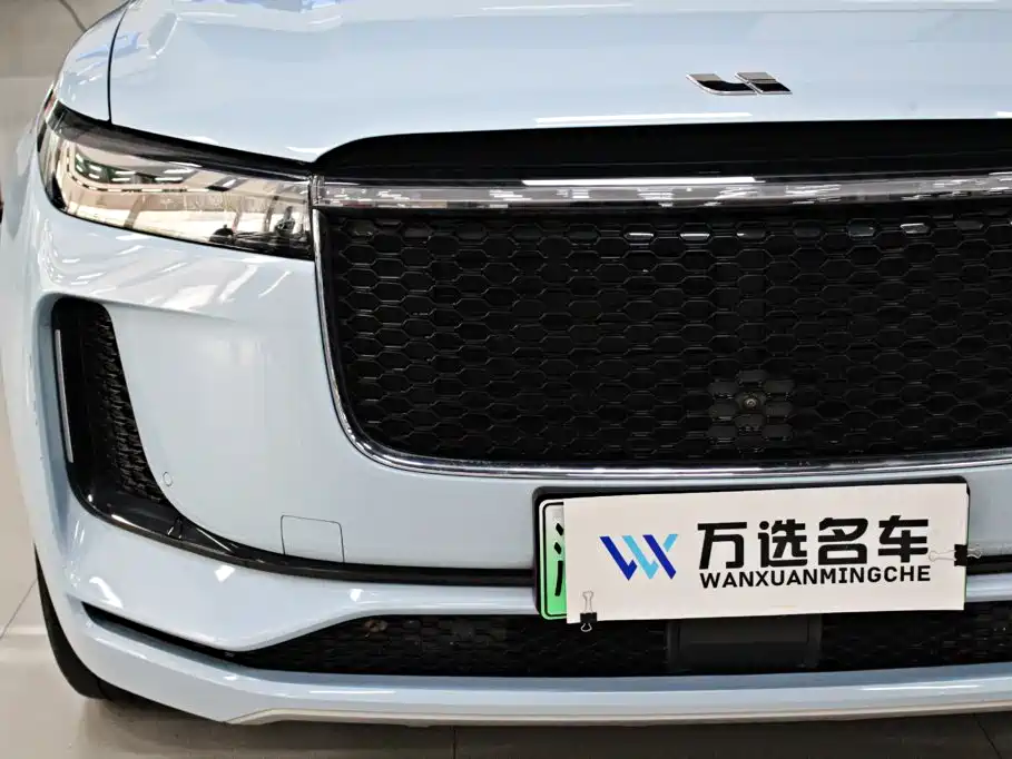 Li Auto Li ONE — миниатюра 2
