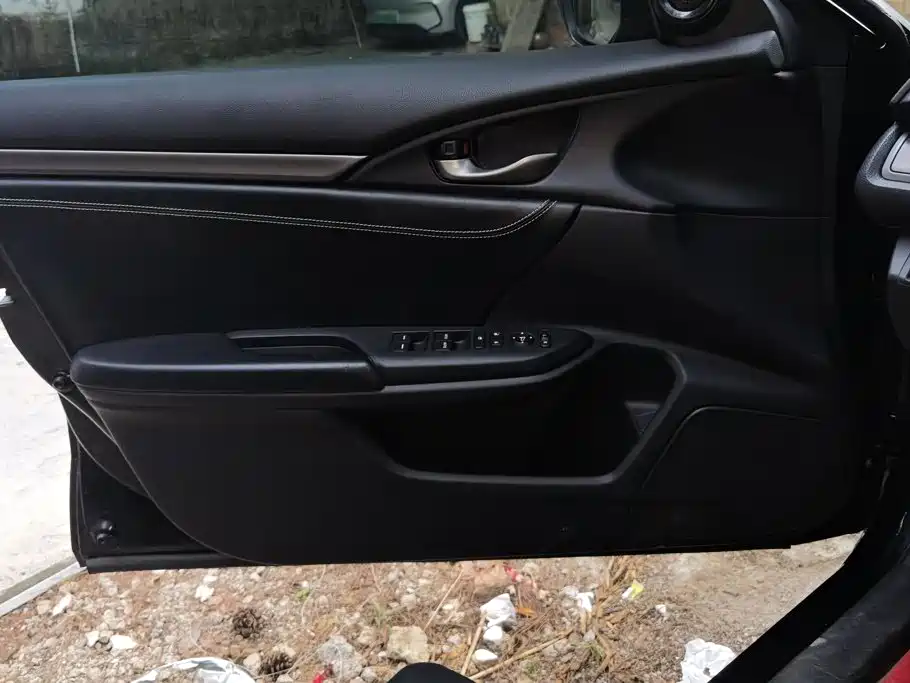 Honda Civic — миниатюра 7