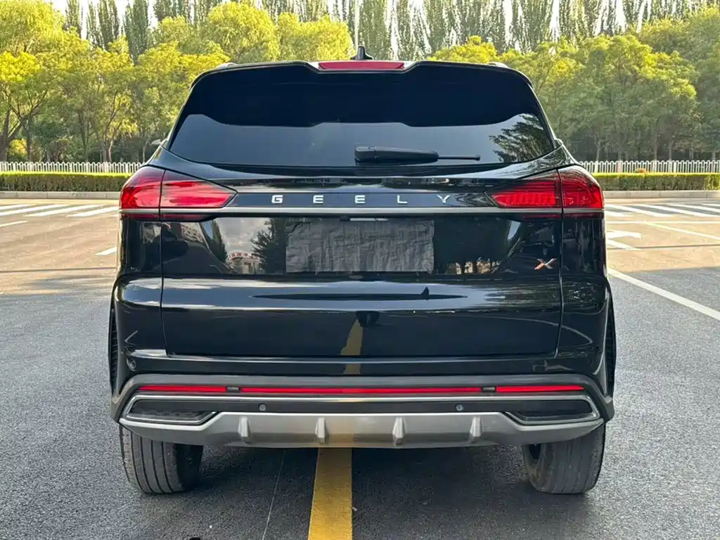 Geely Boyue — миниатюра 14