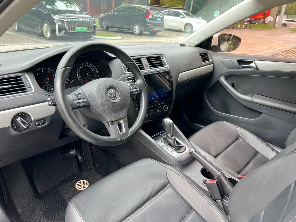 Volkswagen Sagitar — миниатюра 9