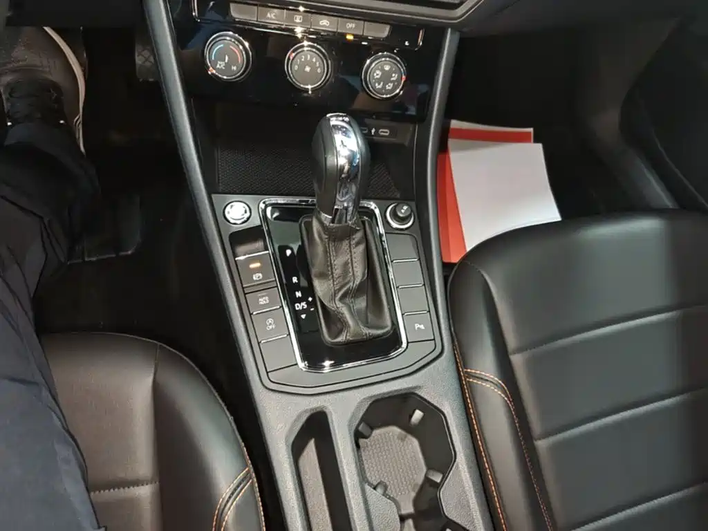 Volkswagen Bora — миниатюра 14
