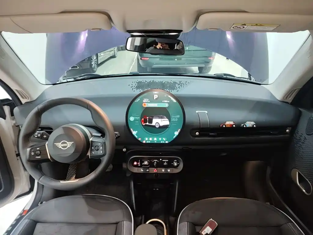 MINI MINI COOPER EV — миниатюра 10