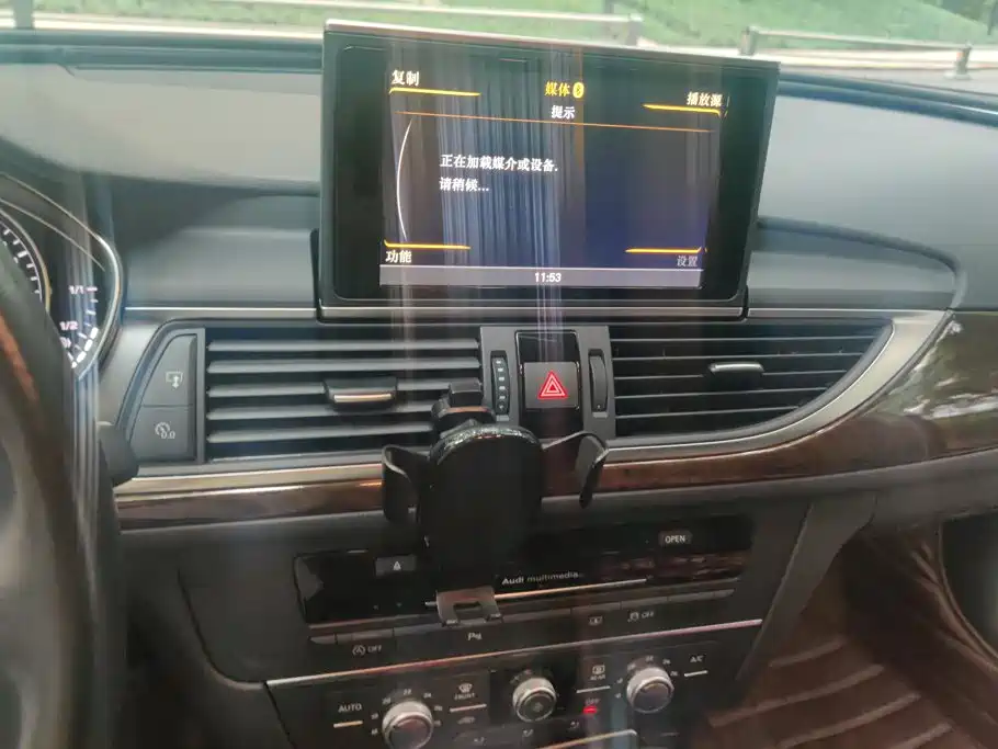 Audi A6L — миниатюра 13
