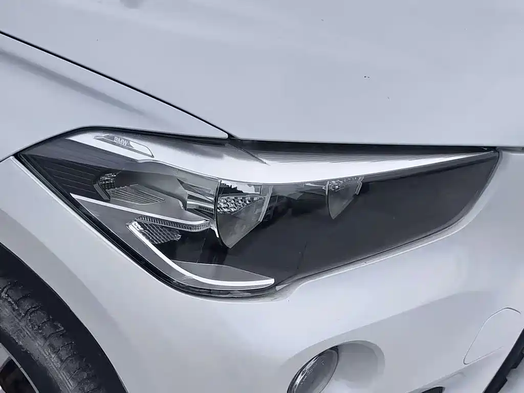 BMW X1 2016 sDrive18Li Fashion