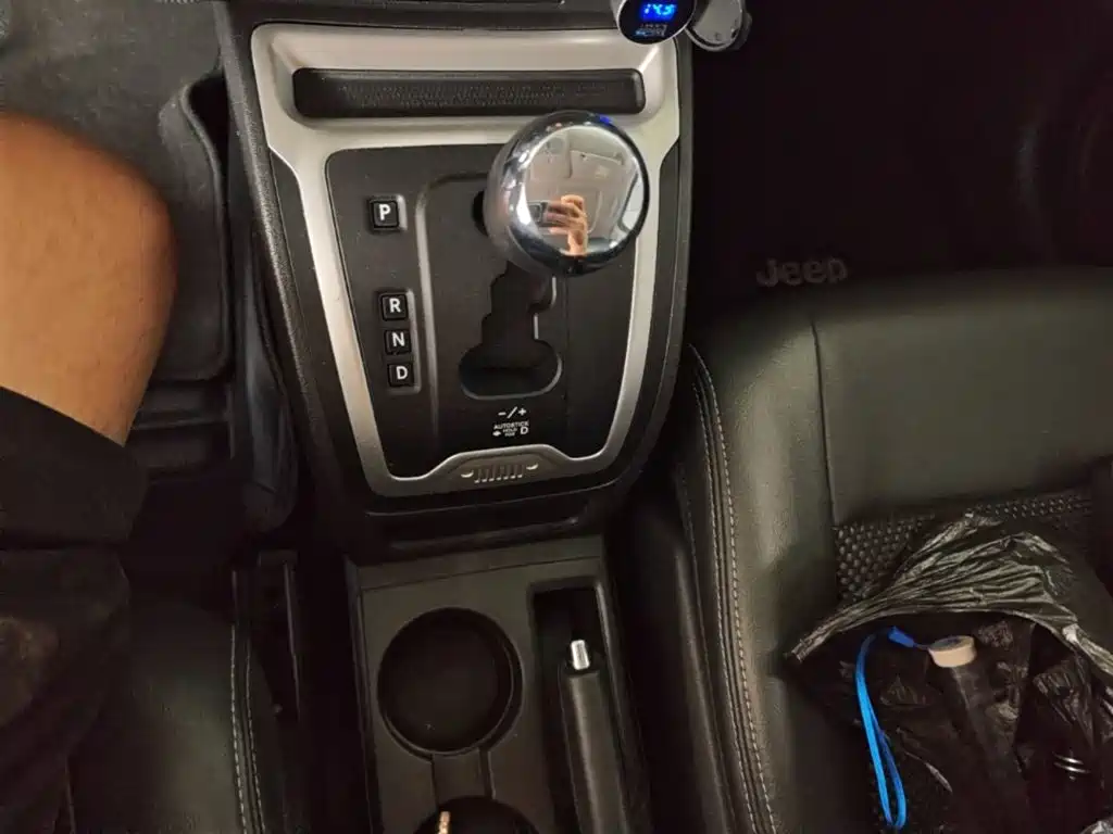 Jeep Compass (Import) — миниатюра 14