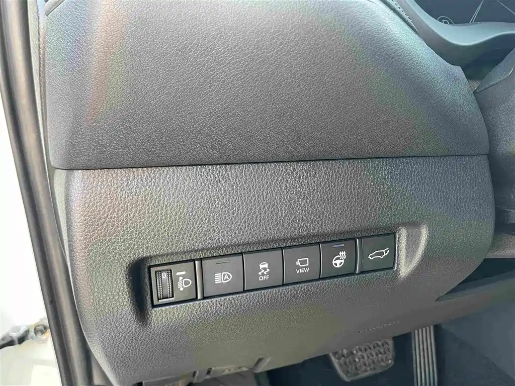 Toyota Venza — миниатюра 11