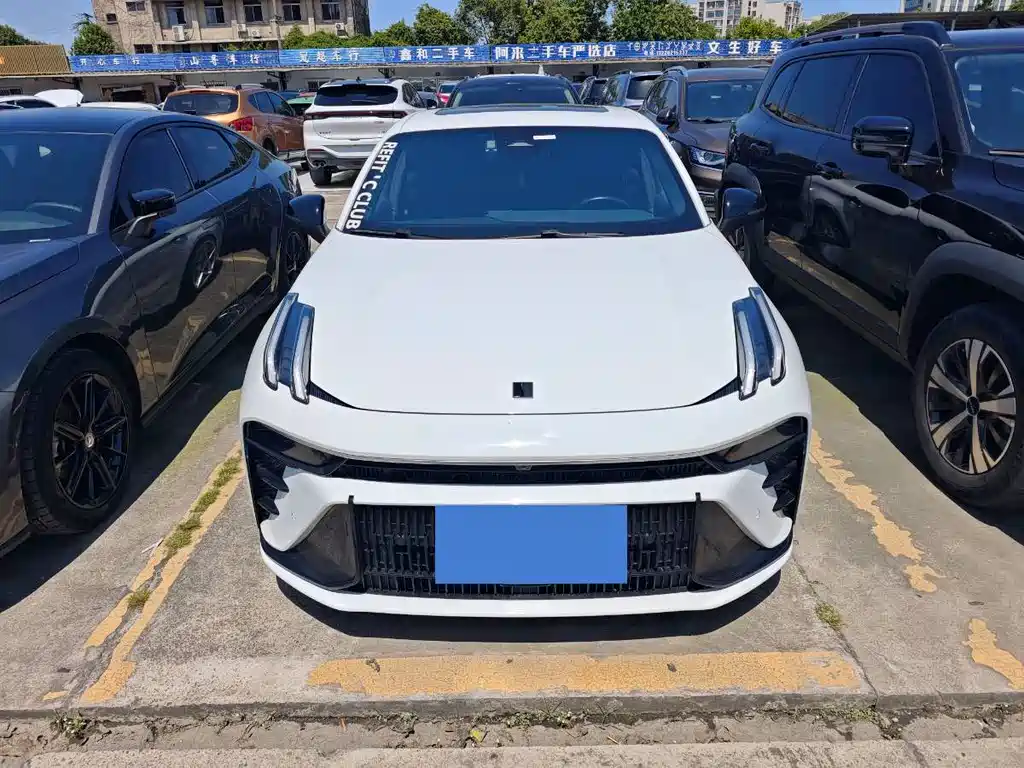 Lynk & Co 03 — миниатюра 2
