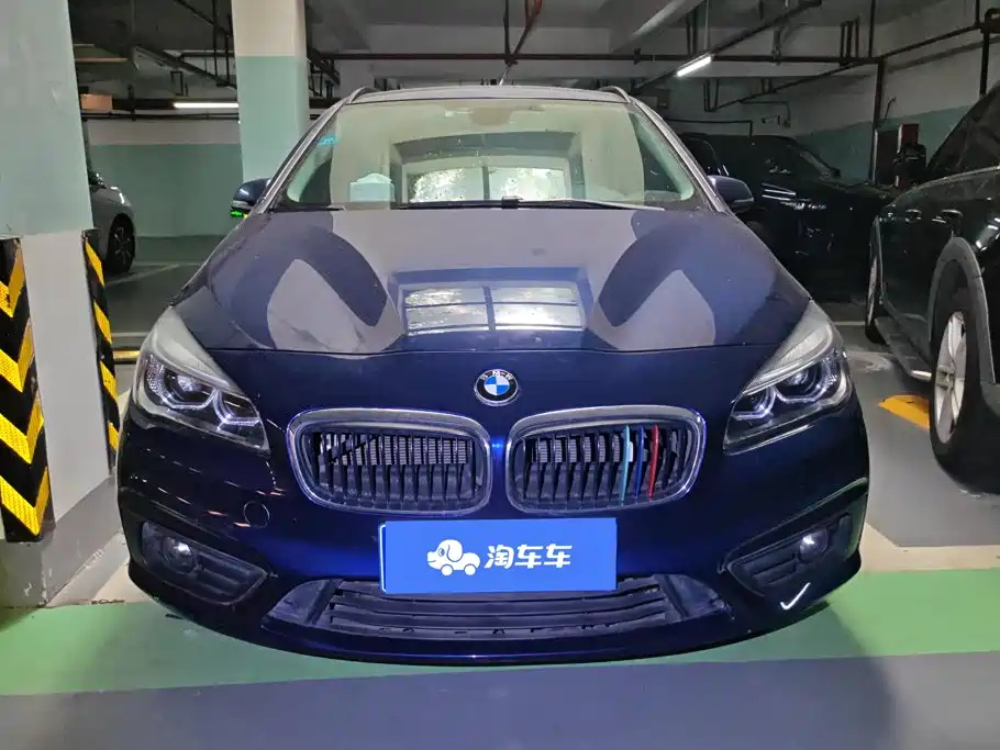 BMW 2 Series Active Tourer — миниатюра 2