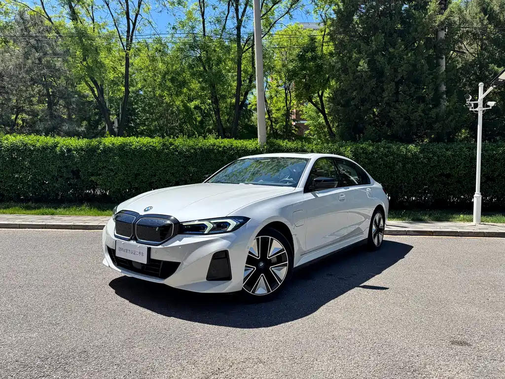 BMW i3 2023