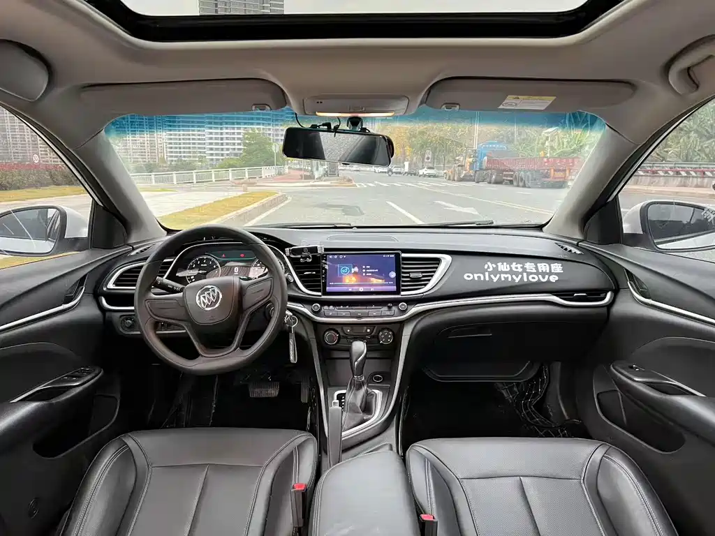 Buick Excelle — миниатюра 6