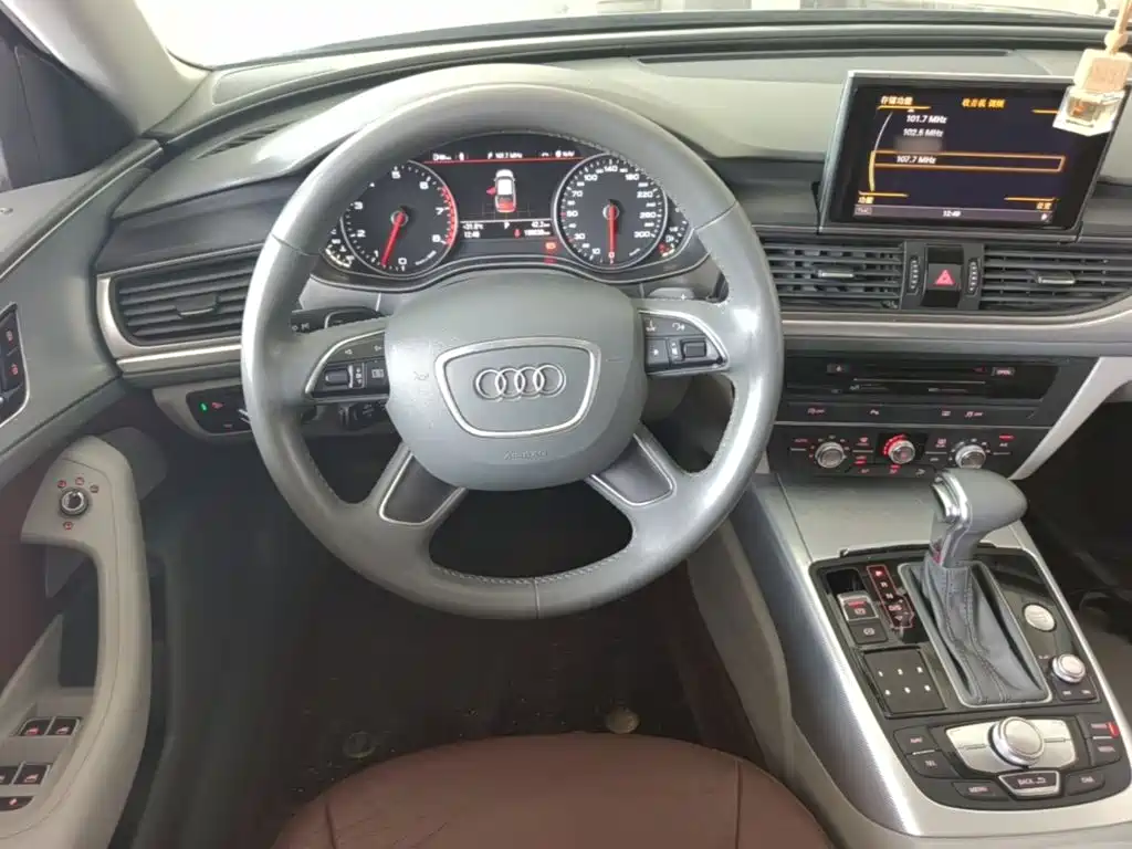 Audi A6L — миниатюра 11
