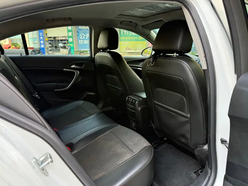 Buick Regal — миниатюра 5