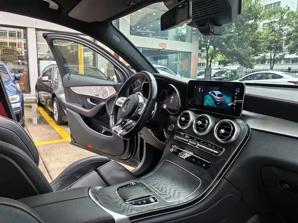 Mercedes-Benz GLC Coupe AMG — миниатюра 8