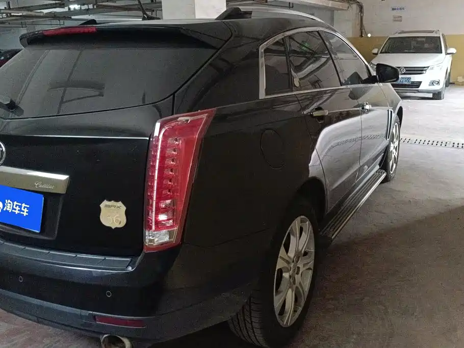 Cadillac SRX — миниатюра 3