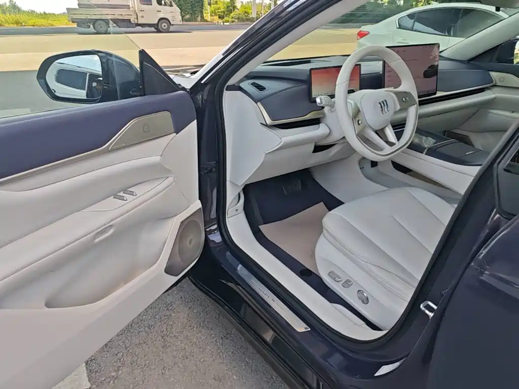 Buick Electra L7 — миниатюра 16