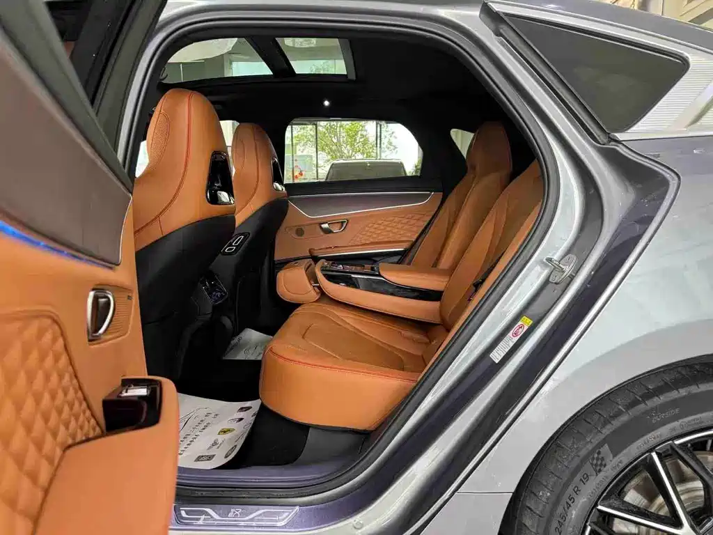 BYD Han — миниатюра 7