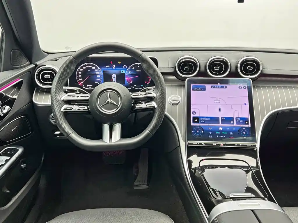 Mercedes-Benz C-Class — миниатюра 19