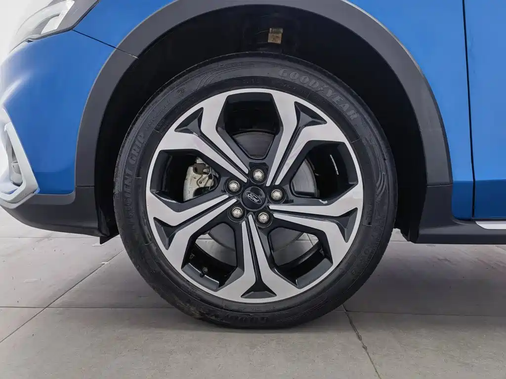 Ford Focus — миниатюра 17
