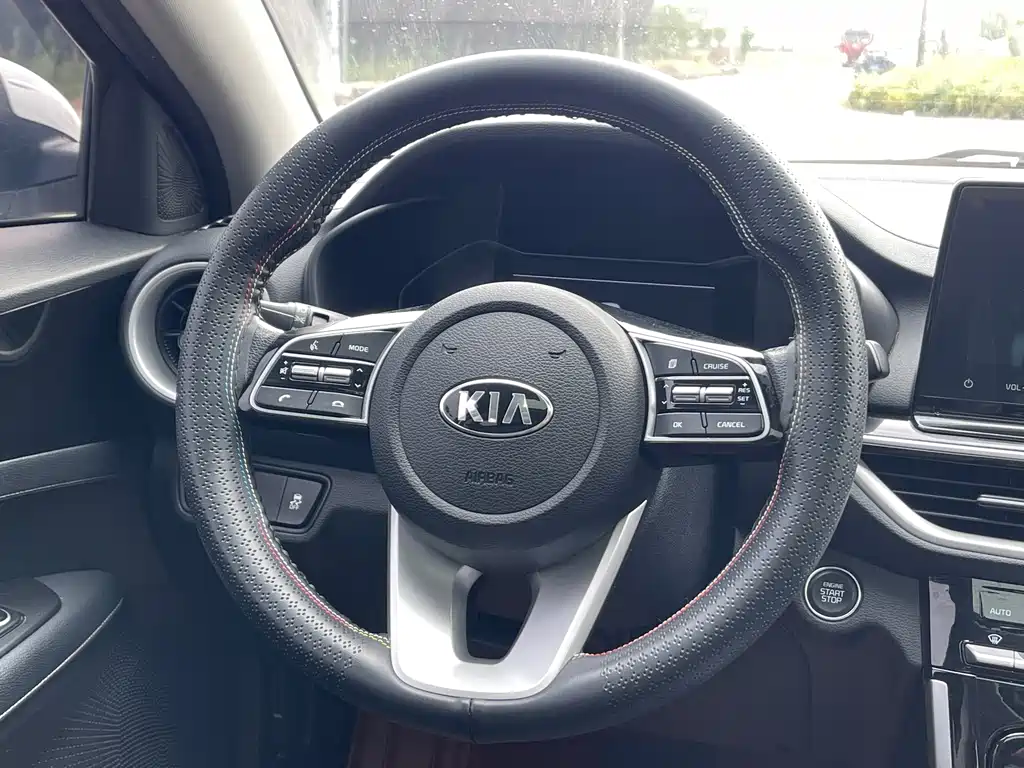 Kia K3 — миниатюра 15